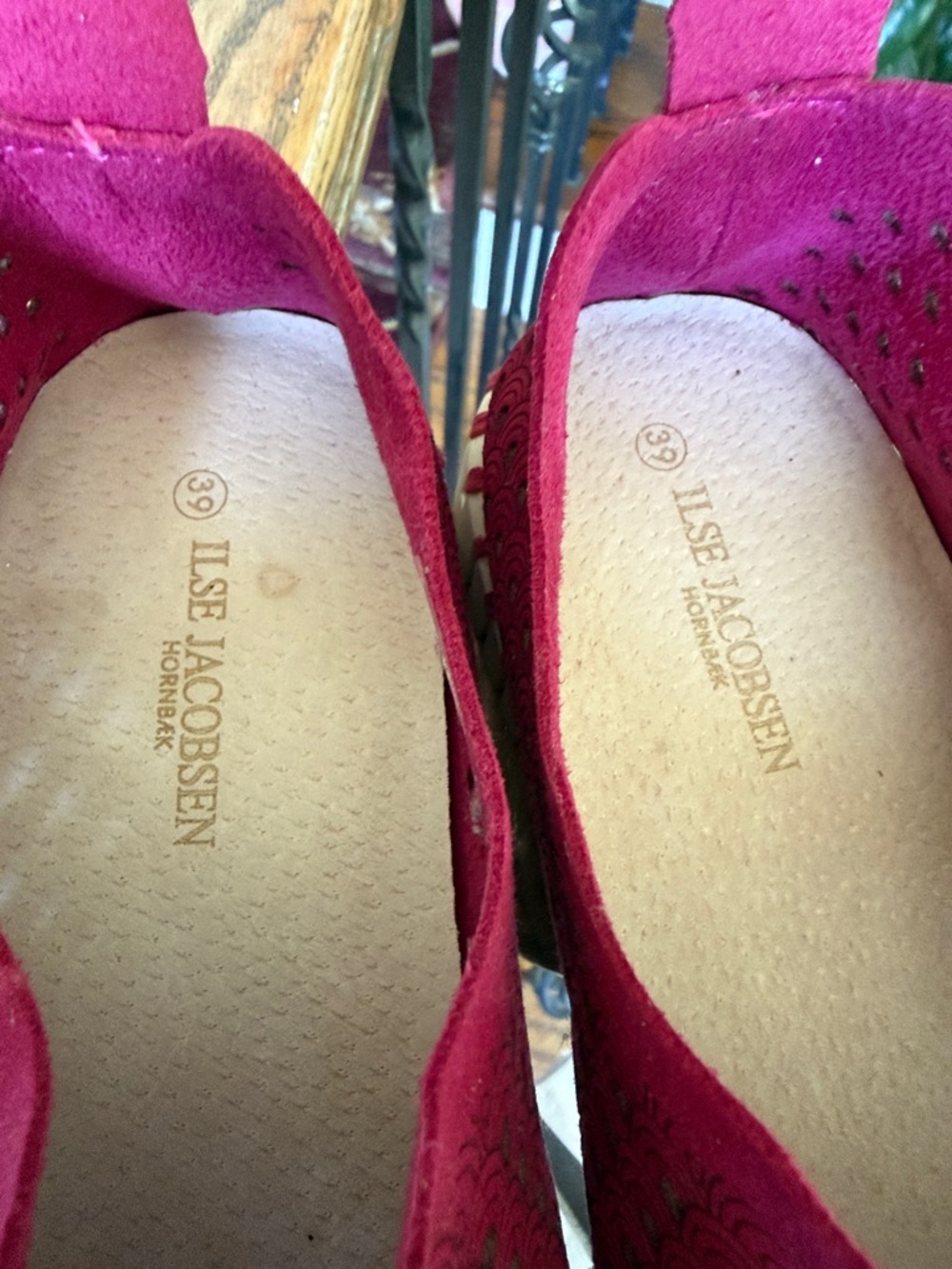 ILSE JACOBSEN ladies slip on Wildberry color shoes, excellent condition euro 39 - Picture 7 of 11